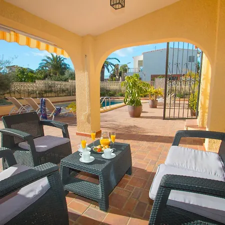 Villa Ebro - Plusholidays