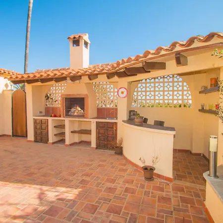 Ebro - Plusholidays Βίλα *