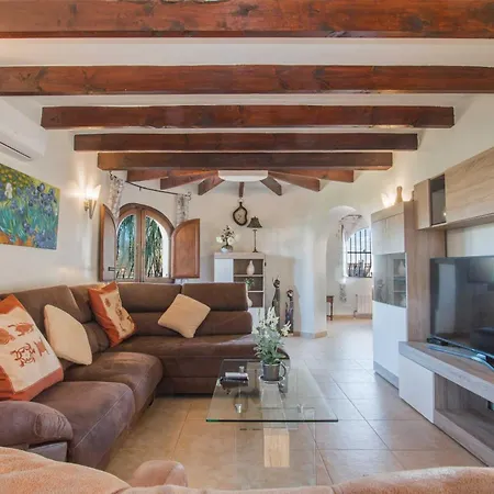 Ebro - Plusholidays * Ifach