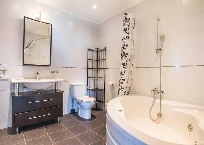 Ebro - Plusholidays Βίλα