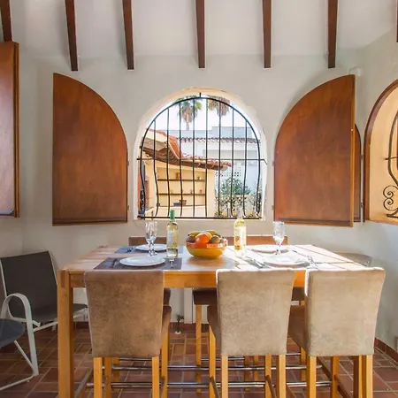 Ebro - Plusholidays * Ifach