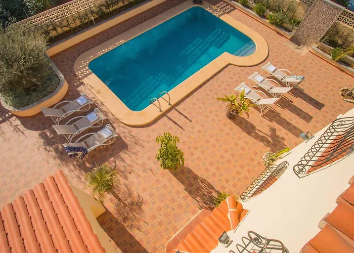 Ebro - Plusholidays Villa